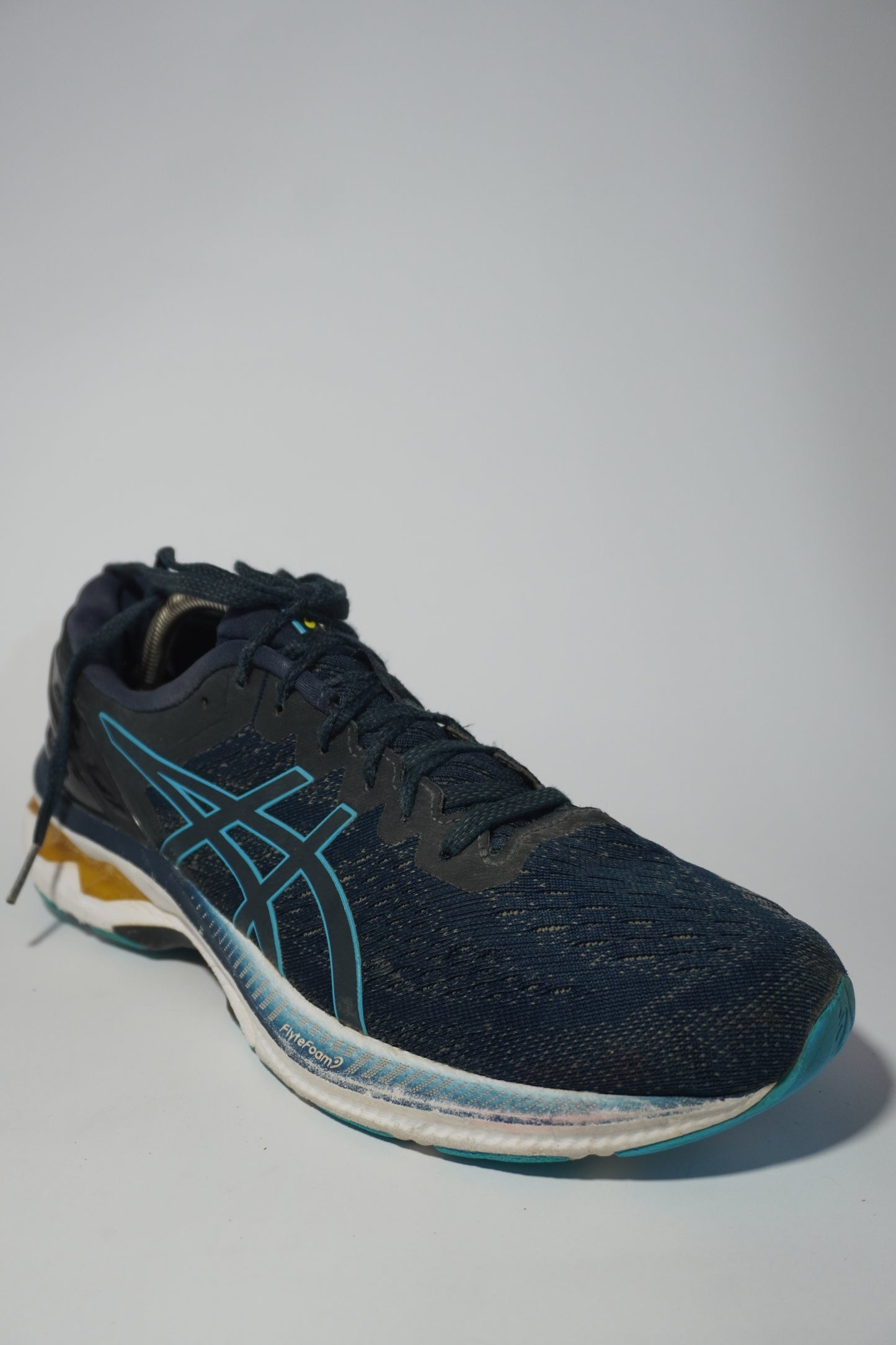 Asics Gel-Kayano 27